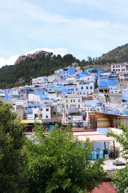 How to Get From Fes to Chefchaouen: The Complete 2026 Transport Guide